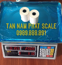 Cân tính giá 30k  -  Chân cân có thể điều chỉnh cao thấp.
- Chống quá tải an toàn 150%.
- Có 3 khung hiển thị : 

+ Khung hiển thị số giá tiền một đơn vị sản phẩm 
+ Khung hiển thị trọng lượng hàng hóa thực tế đang cân 
+ Khung hiển thị số tiền khách hàng phải trả 
- Ch